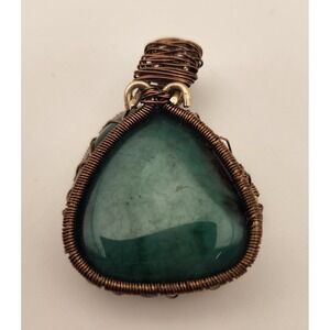 Stunning copper wire‎ wrapped green pendant Handmade From Arizona